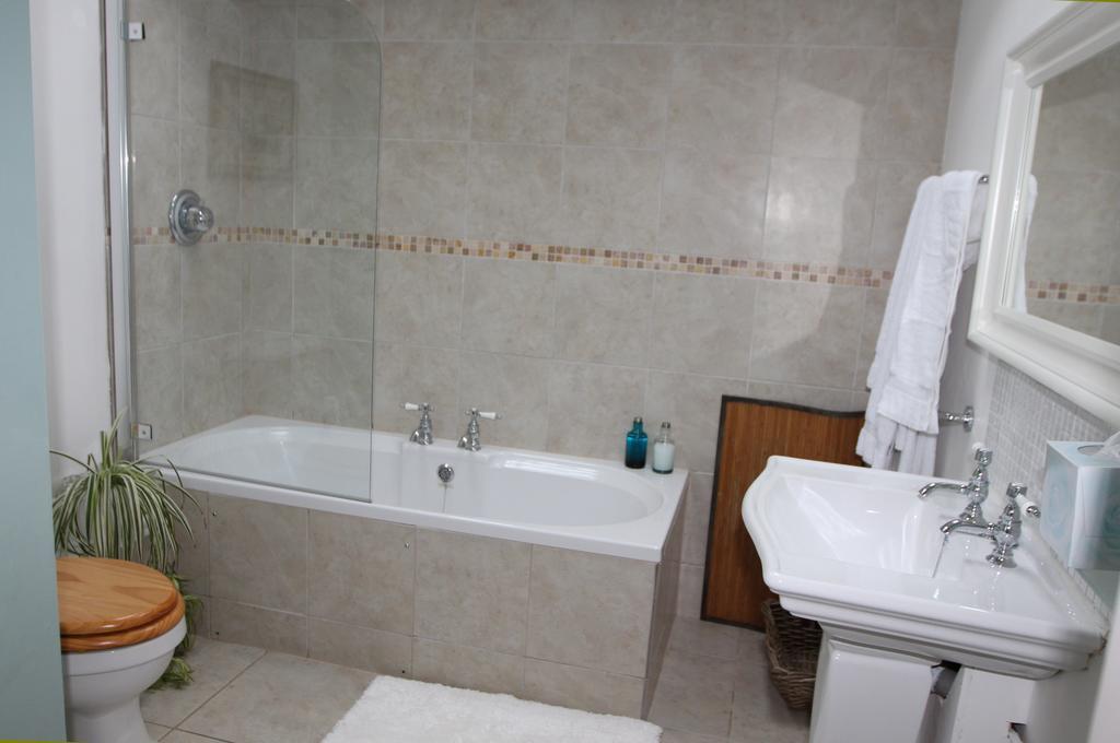 Little Dane Court Bed and Breakfast Tenterden Δωμάτιο φωτογραφία